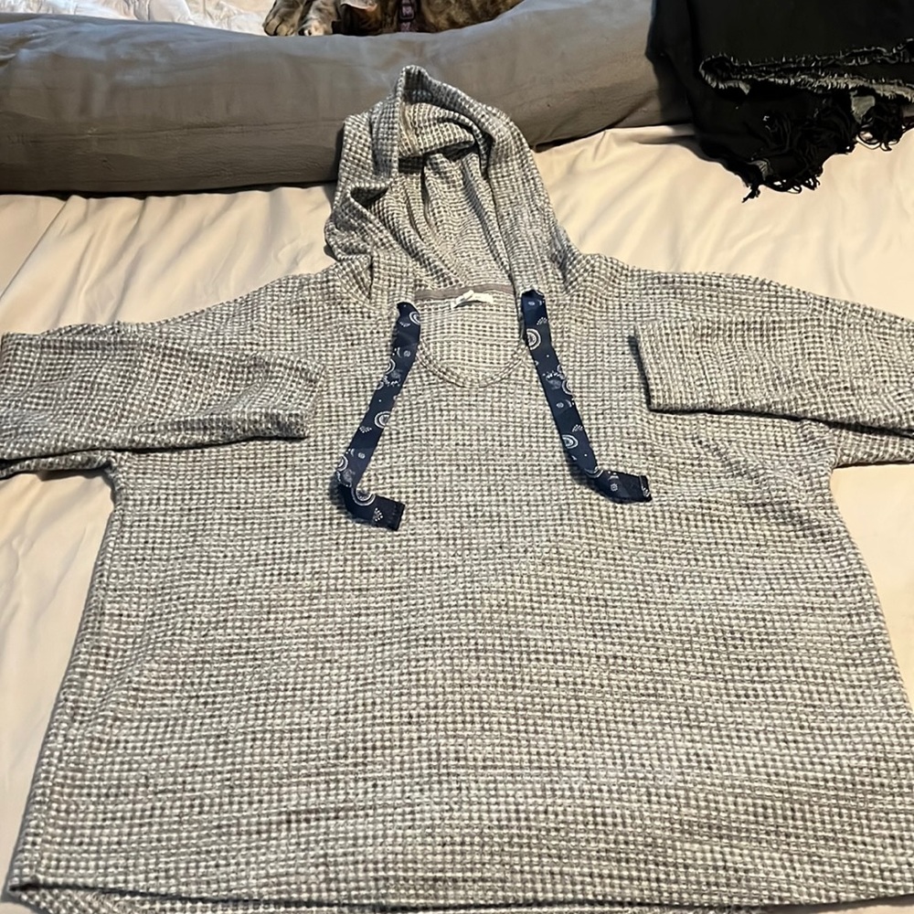 Gray Maurice’s Pull over